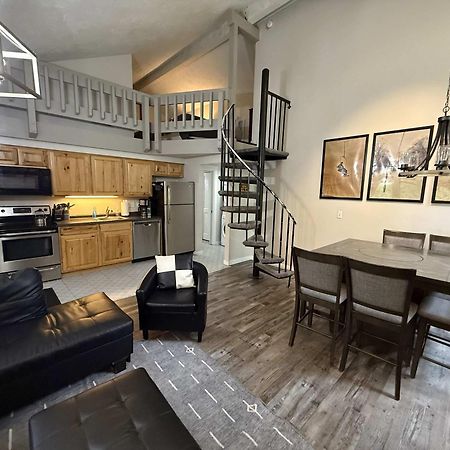 Boyne Mountain Condo -Sleeps 12 Boyne Falls المظهر الخارجي الصورة