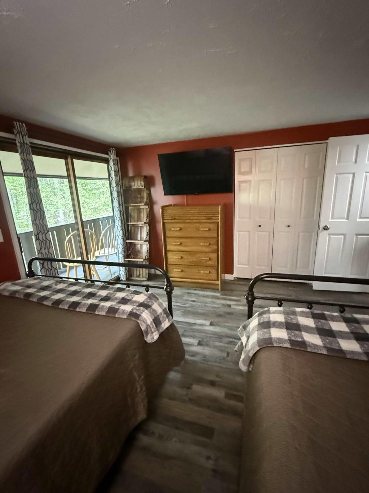 Boyne Mountain Condo -Sleeps 12 Boyne Falls المظهر الخارجي الصورة